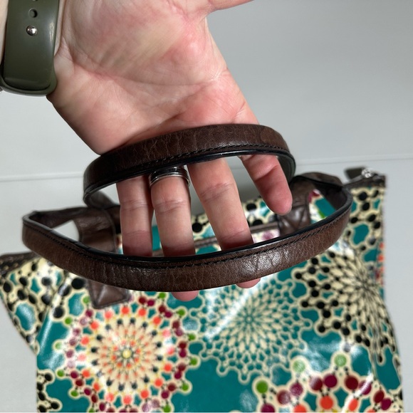 Fossil Key Per Printed Coated Canvas & Leather Tote Bag - Picture 5 of 13